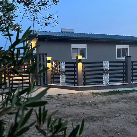 K&M Villas Nea Kallikrateia Εξωτερικό φωτογραφία
