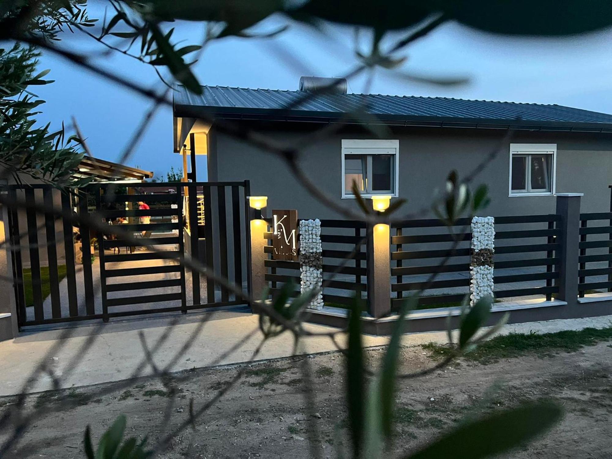 K&M Villas Nea Kallikrateia Εξωτερικό φωτογραφία