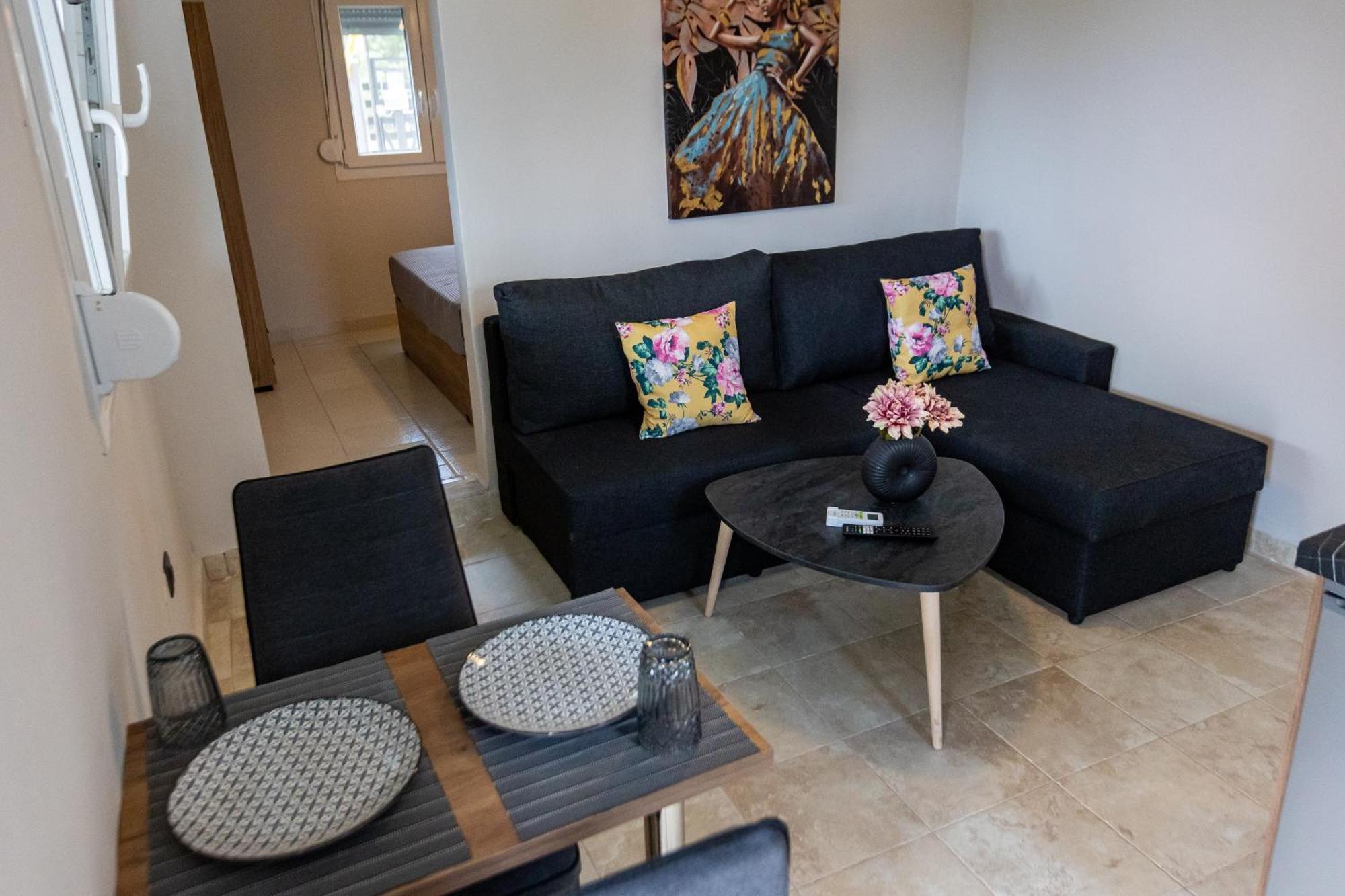 K&M Villas Nea Kallikrateia Εξωτερικό φωτογραφία